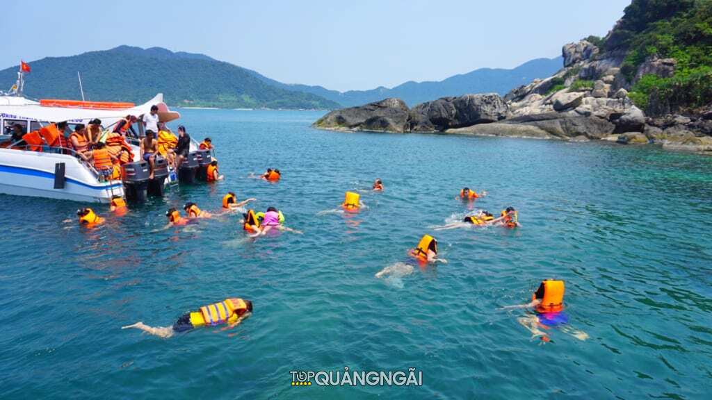 Cù Lao Ré Quảng Ngãi - Một trong 5 cù lao biển đẹp nhất Việt Nam