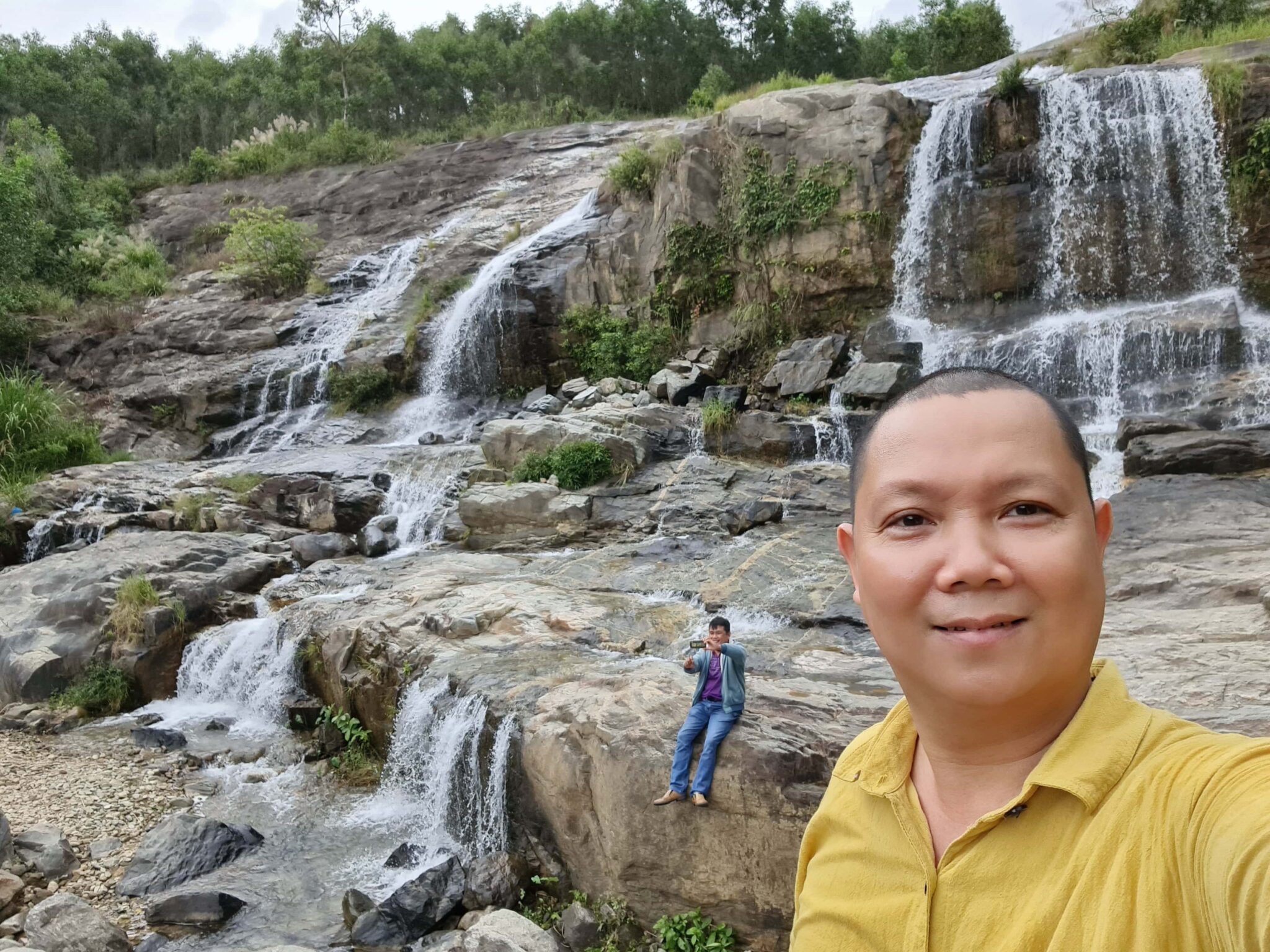 Thác Savan - Tuyệt tác của thiên nhiên giữa núi rừng Quảng Ngãi
